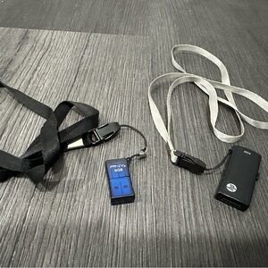 Set of 2 PNY 8GB and hp 8GB Flash Drive USB Device - great condition